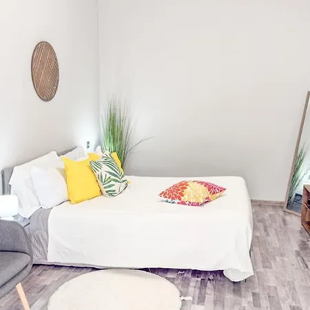 Apartment Piazza Erbe With Balcony Verona
